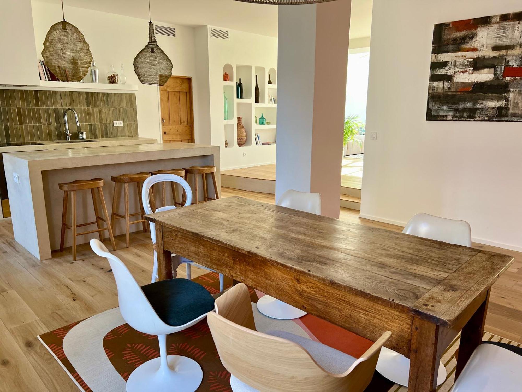 Bord De Mer, Magnifique De 150m2 Avec Jardin Marsella