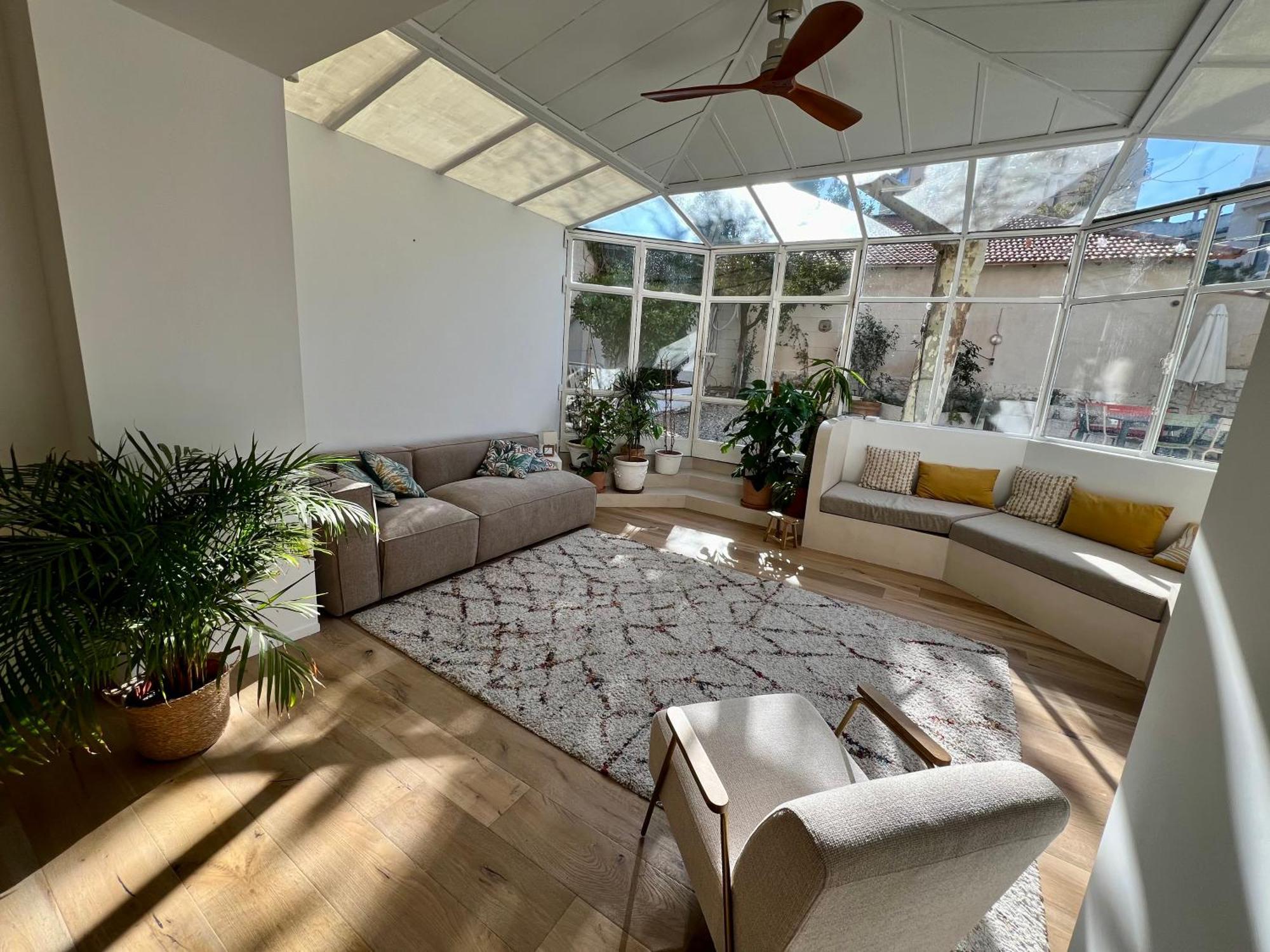 Bord De Mer, Magnifique De 150m2 Avec Jardin Apartment